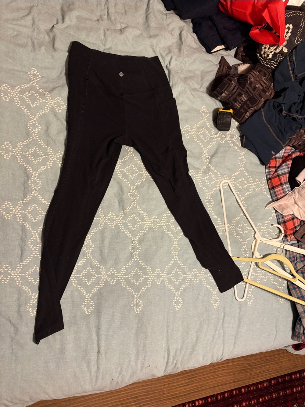 Athleta Salutation Stash pocket leggings - Picture 5 of 7
